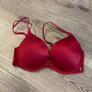 32D VS Push up
